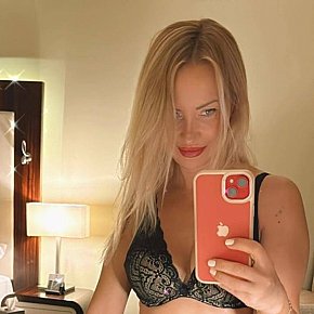 Anna Mûre escort in  offers Ejaculation sur le corps services