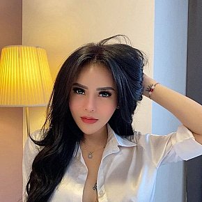 Tania escort in 