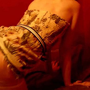 Alice-Pearl escort in Montreal offers Finalizare pe Corp(COB) services