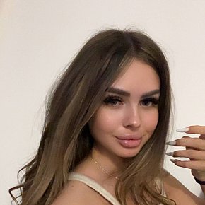 Kira Modelo/Ex-modelo escort in Bucharest offers Lingerie services