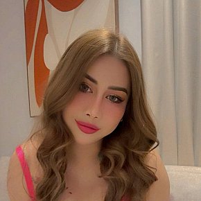 Mickey escort in Riyadh offers Zungenküsse services
