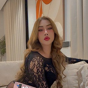 Mickey escort in Riyadh offers Zungenküsse services