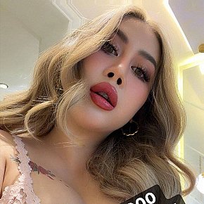 Mickey escort in Riyadh offers Sexo en diferentes posturas
 services