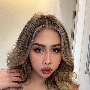 Mickey escort in Riyadh offers Sexo en diferentes posturas
 services