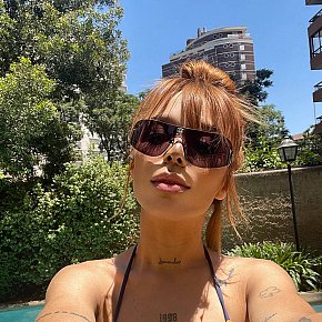 Serena Petite escort in  offers Tittenfick services