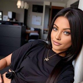 Natasja Fitness Girl
 escort in Amsterdam offers Erotic massage services