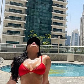 Brianna Delicada escort in Dubai offers Podolatria services
