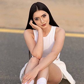 River All Natural
 escort in Dubai offers Girlfriend Experience (GFE) services