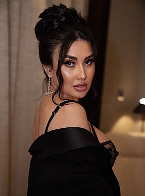 Laura Vip Escort escort in Dubai offers Striptease/Lapdance services