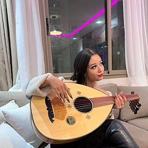 Jumeirah Vip Escort escort in Dubai offers Pompino senza preservativo services