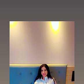 Alina Petite
 escort in Mallorca offers Foam massage services