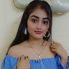 Fozia escort in Dubai