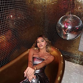 Valentina Modelo/Ex-modelo escort in Dubai