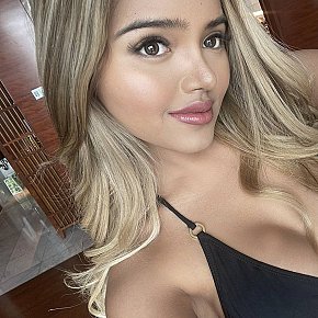 Valentina Modelo/Ex-modelo escort in Dubai