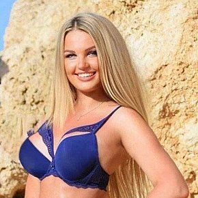 Olivia Super Gros Seins escort in Riyadh offers Sexe anal services