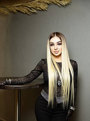 Nita Culo Enorme escort in Dubai offers Oral (recibir) services