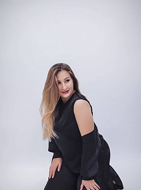 Arabella Super Gros Cul escort in  offers Branlette espagnole services