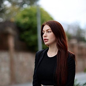 Piper Super-forte Di Seno escort in Dubai offers spagnola services