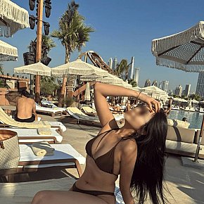 Veronica Fitness Girl escort in Dubai offers Girlfriend Experience(GFE) services