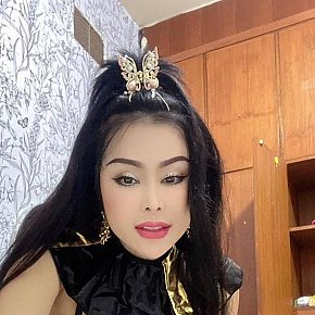 Lyna escort in  offers Massage érotique services