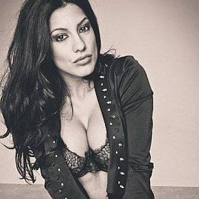 Adrianna Vip Escort escort in Amsterdam offers Massagem erótica services