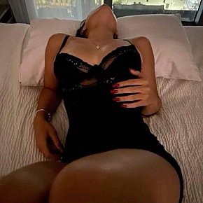 Miss-B escort in Hong Kong