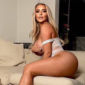 Jasmine Completamente Natural escort in  offers Experiência com garotas (GFE) services
