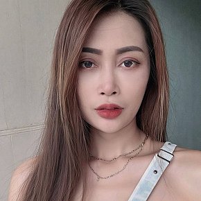 Coco escort in Doha offers Servizio doccia services