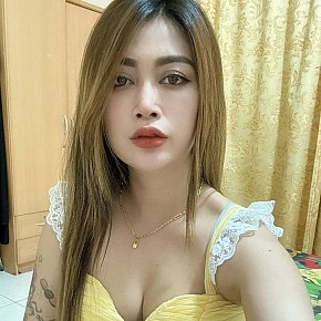 Coco escort in Doha offers Servizio doccia services
