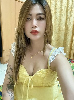 Coco escort in Doha offers Servizio doccia services