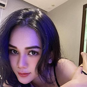 Tina escort in Singapore City offers Girlfriend Experience (GFE) services