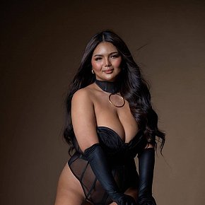 Eva-Papaya Super Gros Seins escort in Taipei