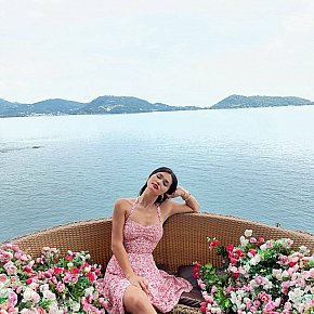Aven Vip Escort escort in Dubai offers Sexo en diferentes posturas
 services