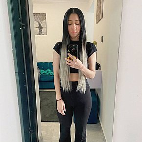 Apple escort in Nairobi