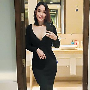 Cutie-Yunhee escort in  offers Sărut services
