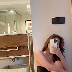 Eka escort in Singapore City
