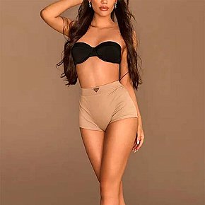 Delmara Natürlich escort in London offers Girlfriend Experience (GFE) services