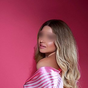 Veronika escort in Abu Dhabi