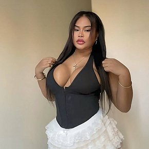 Wichuda Super-forte Di Seno escort in Doha offers Pompino senza preservativo services