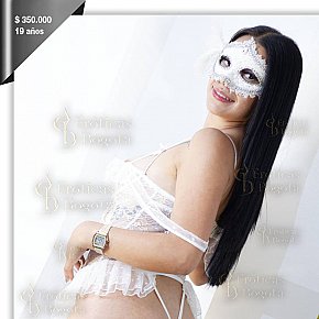 KAREN-EROTICAS Vip Escort escort in Bogota offers Kissing services