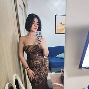 Annasandra escort in Singapore City offers Web cam services