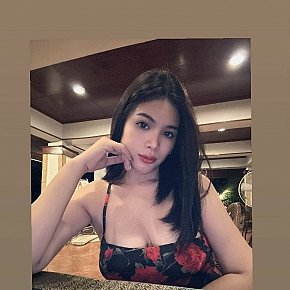 Annasandra escort in Singapore City offers Web cam services