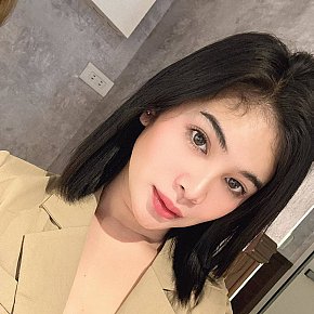 Annasandra escort in Singapore City offers Web cam services