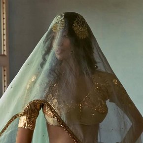 Luna escort in Gran Canaria offers Massaggio sensuale su tutto il corpo services