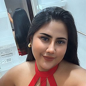 Phitcha Super-forte Di Seno escort in Manama