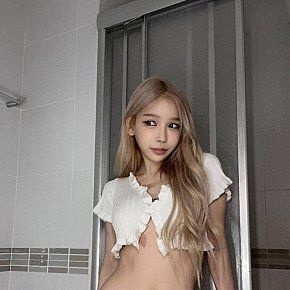 Emily escort in  offers Deep Throat services
