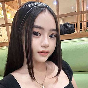 Sadie Sin Operar escort in Kuala Lumpur offers Mamada sin condón
 services