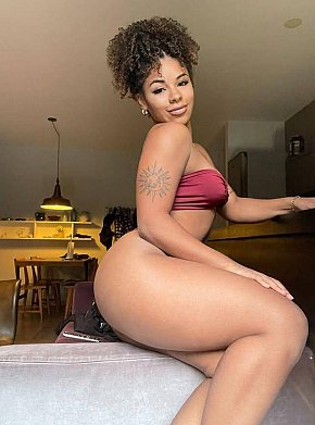 Louise escort in Avignon offers Küssen bei Sympathie services