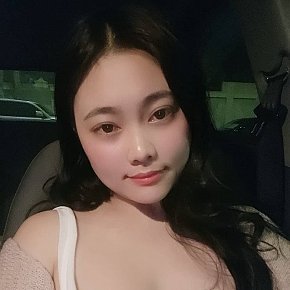 Sun escort in Abu Dhabi