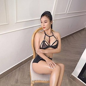 Luky escort in Doha